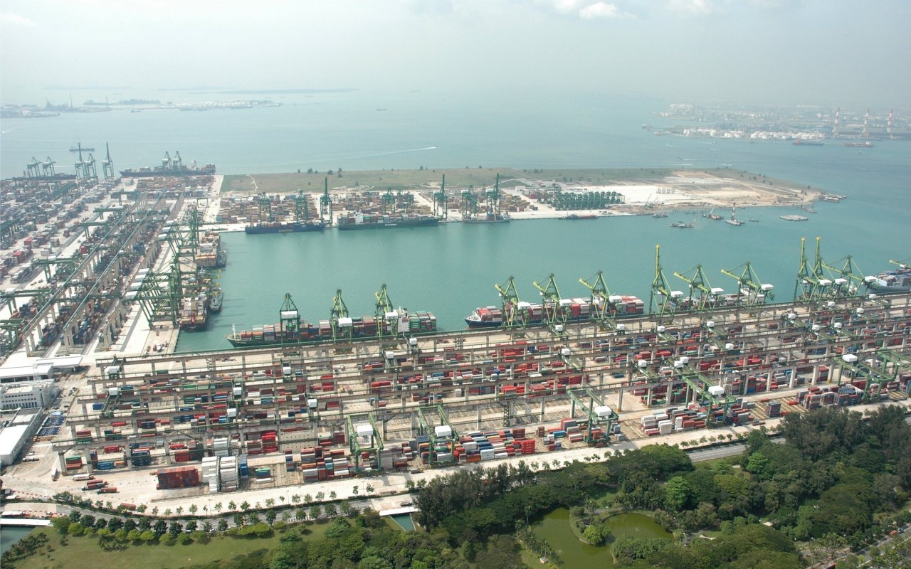Морской порт Сингапура