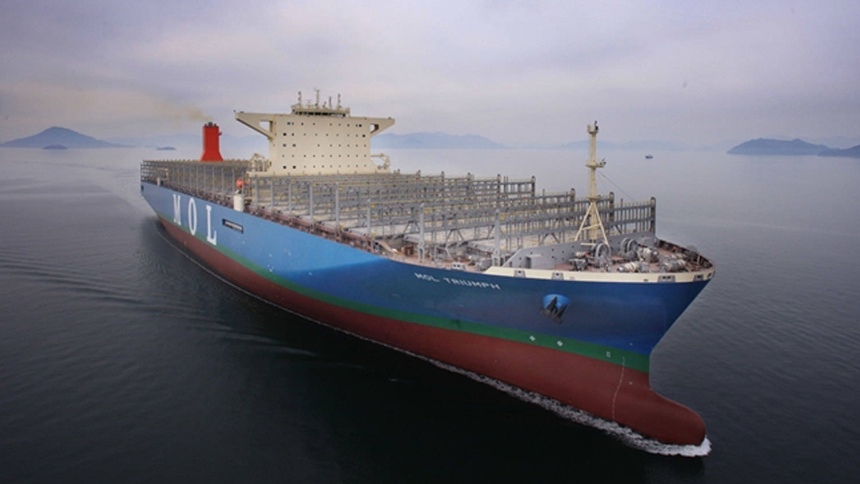 MOL Triumph - крупнейший в мире контейнеровоз