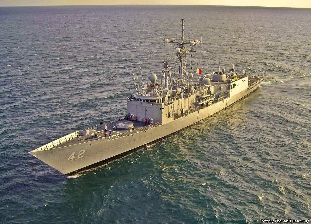 Фрегат ВМС США «USS Klakring» в Севастополе