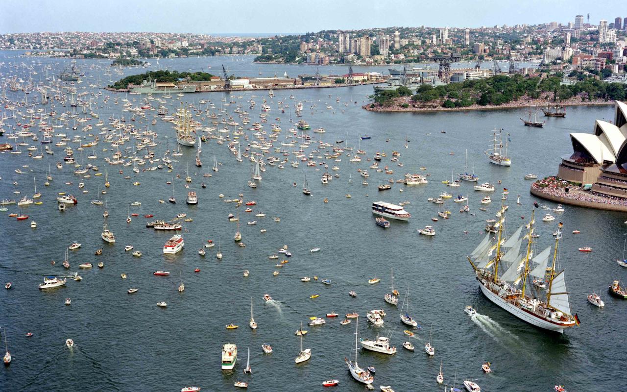 Фестиваль парусных кораблей в Сиднее