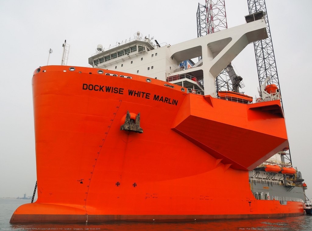 Компания Boskalis начала эксплуатацию нового полупогружного судна