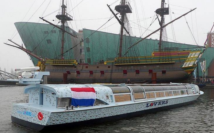 Речное судно «Nemo H2» самое инновационное водное такси в мире