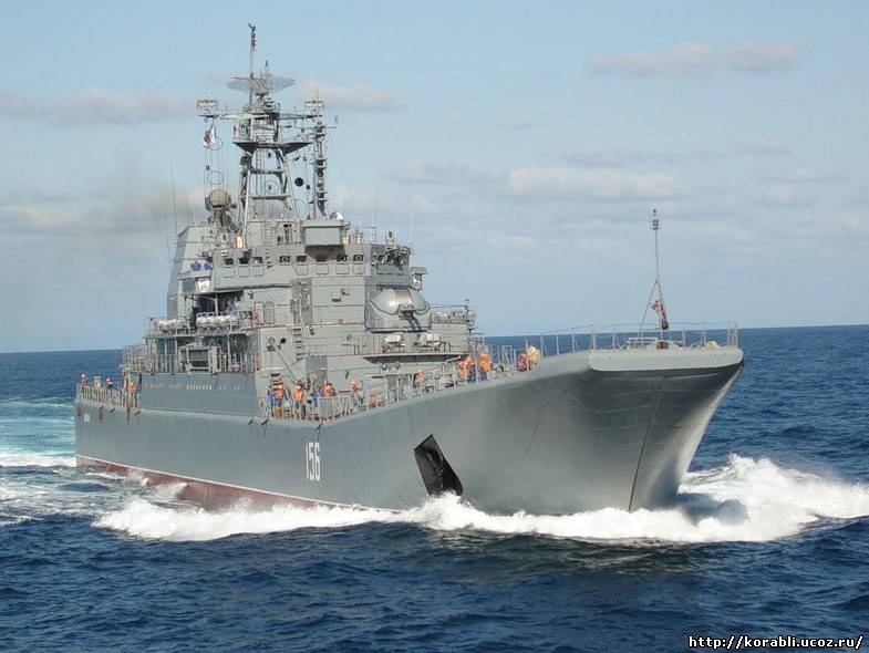 В Николаеве произошла авария с участием военного корабля Черноморского флота Российской Федерации