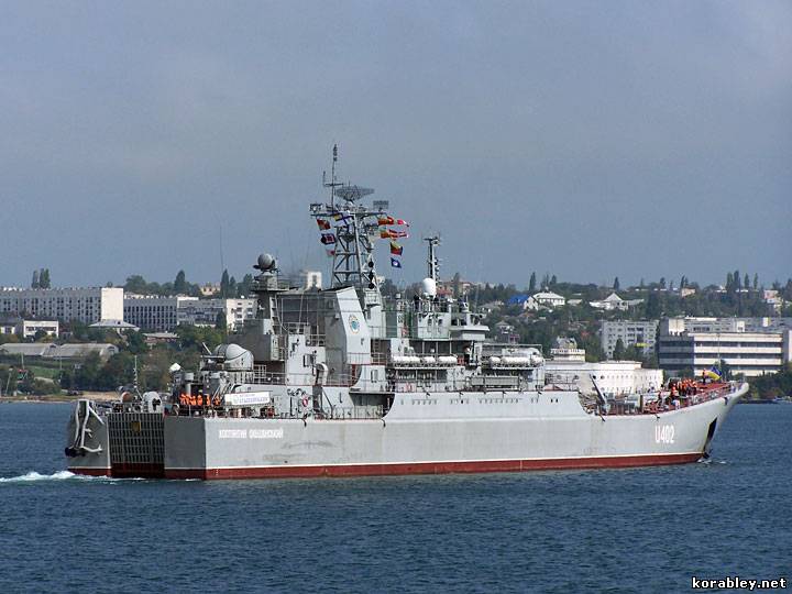 Большой десантный корабль «Константин Ольшанский» прибыл в порт Севастополь