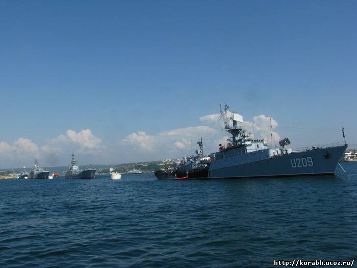 Завершается сделка о базировании Черноморского флота Российской Федерации в Крыму